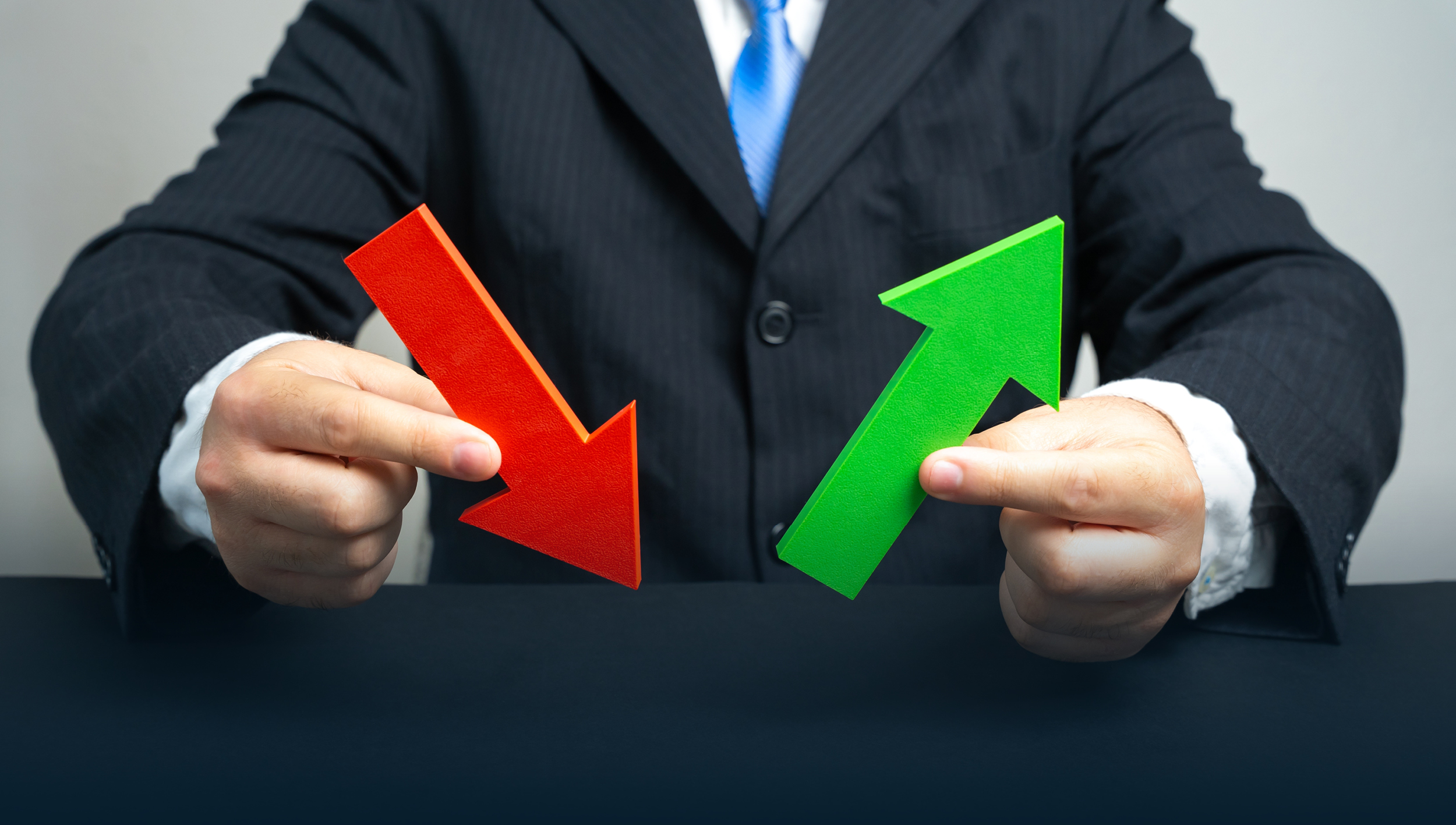 A tale of two dips: Managing uncertainty on two fronts